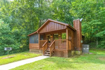 Image de Mountain Falls 1 | Hot Tub + Near Pigeon Forge