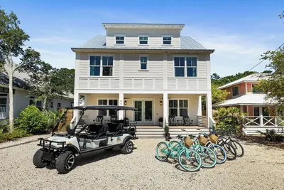 Image de Stay on 30a: Hampton Palm 30a, Golf Cart, Bikes & Private Pool!