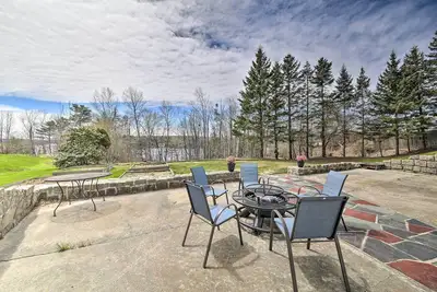 Image de Colonial Home in Bucksport w/ River Views!
