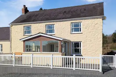 Image de 4 bedroom accommodation in Narberth