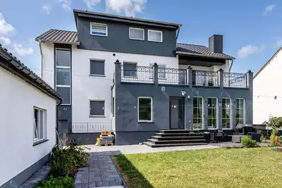 Image de Appartement 'Fewo Mit Terasse Neuwied Koblenz' avec terrasse privée, balcon et Wi-Fi