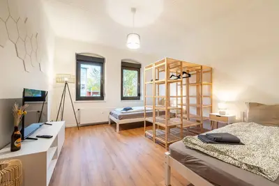 Image de \"Comfortable Monteurwohnung in Dresden-Klotzsche: Your Home Away From Home! \"