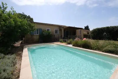 Image de Maison climatisée avec piscine Mouries Alpilles 4 pax