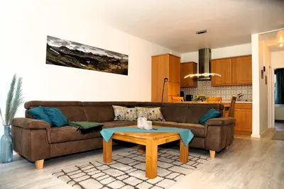 Image de Apartment with balcony in paradise