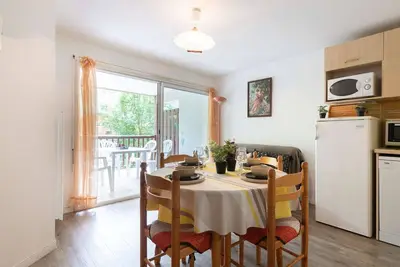Image de Appartement 4 pers à Saint-Lary village, quartier thermal, proche télécabine, parking privé