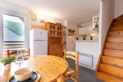 Image de Duplex 8 Pers à Saint Lary Village - Balcon Sud, Proche Commodités et Activités Montagne