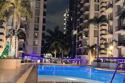 Image de Cozy & Stylish Condo Unit across Naia Airport