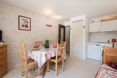Image de Appartement T3 pour 6 à Saint Lary Soulan avec balcon et parking privé