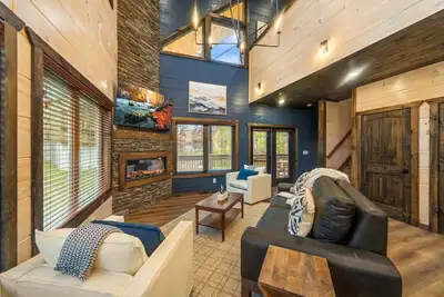 Image de Can’t Bear to Leave It | Smoky Mtn Getaway