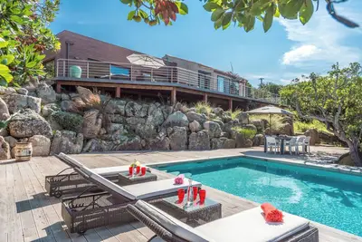 Image de Villa récente, vue mer et golfe, piscine chauffée, terrasses, 10' des plages