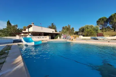 Image de Ranch dans la Garrigue, Piscine