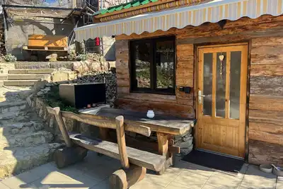 Image de Henry's Cozy TinyHouse with Premium Tent- quiet and idyllic with garden