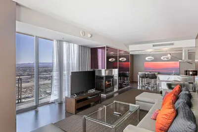 Image de Modern 1br Retreat | Incredible Skyline Views