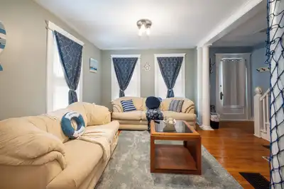 Image de Nautical 3br Sleeps 8 @ Tweed Airport W/ Fire Pit + Smart TVs Near Beach & Yale