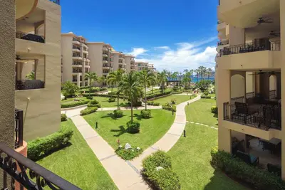 Image de Oceanfront Luxury Villa, 5-Star Resort Access, Medano Beach, Spa + Terrace Bbq