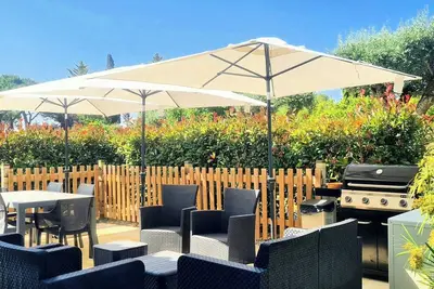 Image de dans une nature régénérante proche de tout maison neuve spacieuse de plain pied