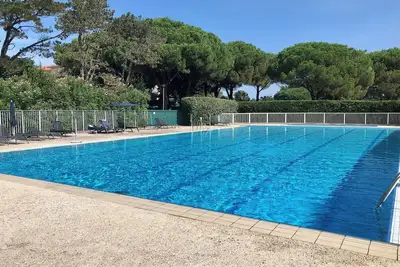 Image de Studio avec piscine sur le Golf de Chiberta (Anglet) - 300m de la plage