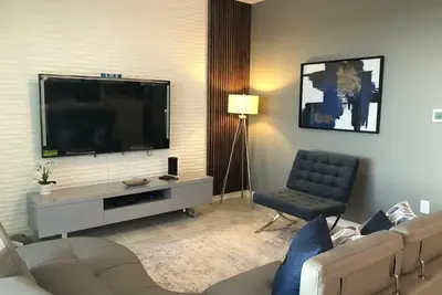 Image de 3 Bedrooms / 2 Bathrooms / Storey Lake (3131-406)
