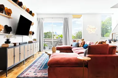 Image de Lux 3 Bed-Private Rooftop w/Skyline View-Min to Dt