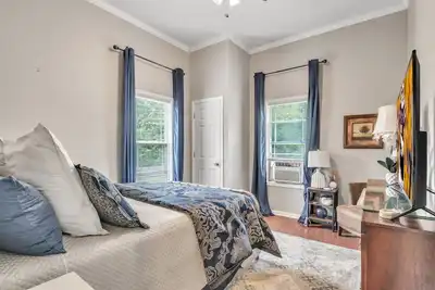 Image de 2br Retreat | Relax with Sauna & Hot Tub