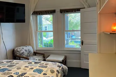 Image de Charming 3-bedroom cottage with WiFi in Berkeley
