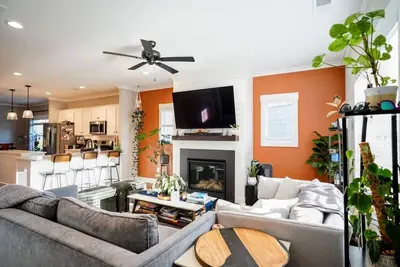 Image de New Home 2Bed/2Bath+Office~7 min to Dt [30 Days+]