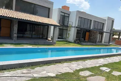 Image de Among Vineyards House 9