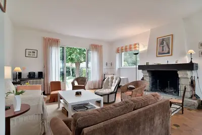 Image de La Chevrière - Grande maison à 50m de la plage