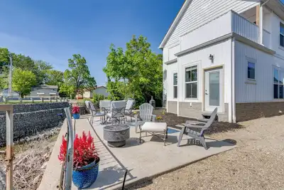Image de Steps to Buckeye Lake: Family-Friendly Home