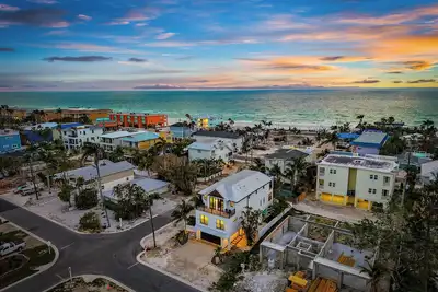 Image de Wave Whisper / Bradenton Beach • Deck • Walkable