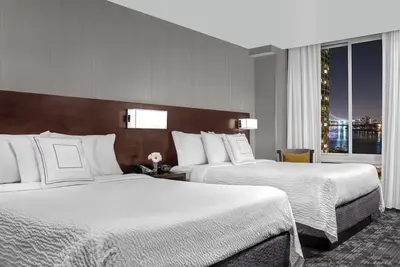 Image de 2 Queen Beds at Courtyard New York Manhattan! Onsite Dining!