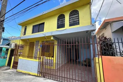 Image de Enjoy-Affordable Studio Stay- Central Location