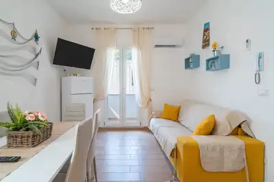 Image de Appartement 'Re Di Denari' avec vue sur la mer, Wi-Fi et climatisation