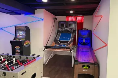 Image de Stylish Home - Arcade + Theater + Kid Zone!