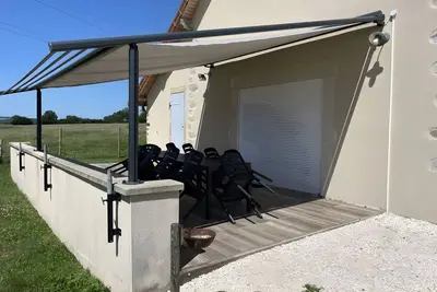 Image de Maison de vacances 'Chez Le Petit Claude' avec terrasse privée, jardin privé et Wi-Fi