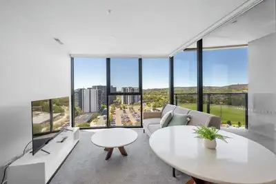 Image de Brand New 1bdr Apartment Next to Woden Westfield
