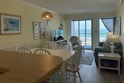 Image de Ocean Cove 108 - Oceanfront in Garden City Beach