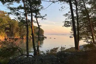 Image de Seaside Cabin Retreat – Breathtaking Views & Ocean Access