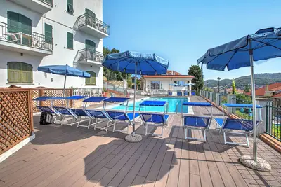 Image de Seaview Pool Retreat - M17, Andora, Italy