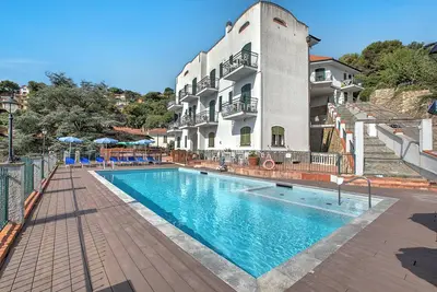Image de Seaview Pool Retreat - M20, Andora, Italy