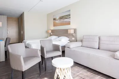 Image de Blissful Escape w/Pool & Golf | Dunes, Waves & Tee Time in Callanstoog