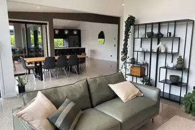 Image de Modern Retreat in Lynmore, Rotorua