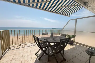 Image de Appartement avec terrasse face plage, 4 pers