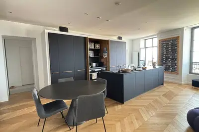Image de Appartement spacieux 3 chambres face plage, 6 personnes