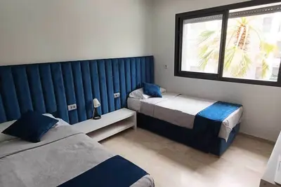 Image de Chic 2-bedroom apartment with Ac, WiF, pool and sea view, Tamaris