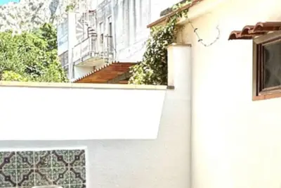 Image de Palermo a stone's throw from the sea Mondello Addaura: small villa with garden and terrace