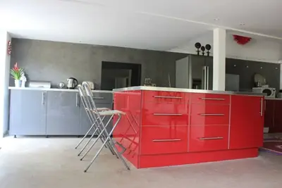 Image de Charming design Loft Duplex of 190 sqm with Garden & Pool – Near Saint-Tropez