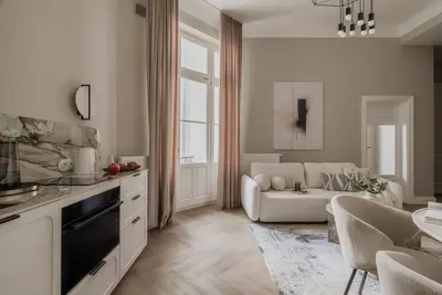 Image de Historic apartment balcony in the city center