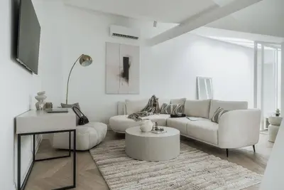 Image de Spacious apartment with a living room, city center