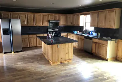 Image de Spacious 6-bedroom lodge in the rugged wildnerss